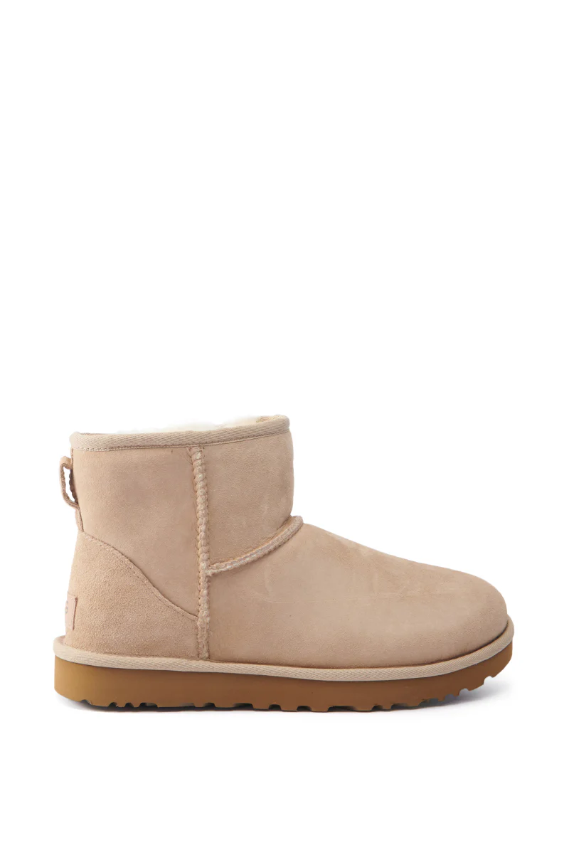 UGG CLASSIC SAND MINI - Image 3