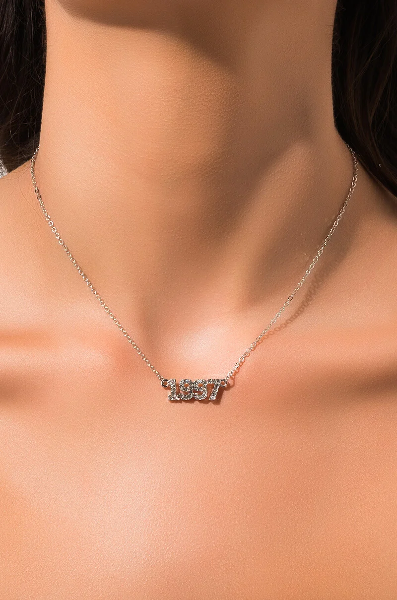 2000 RHINESTONE YEAR NECKLACE - Image 2