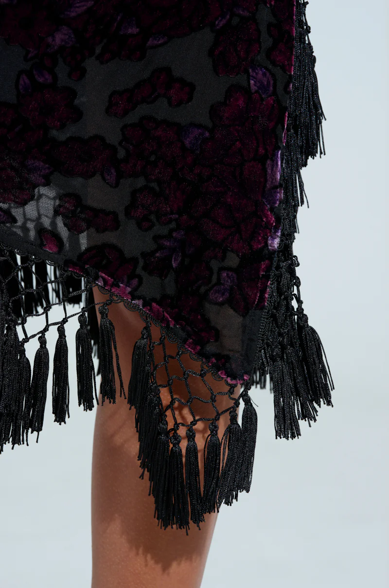 90'S BABY VELVET BURNOUT MIDI DRESS - Image 9