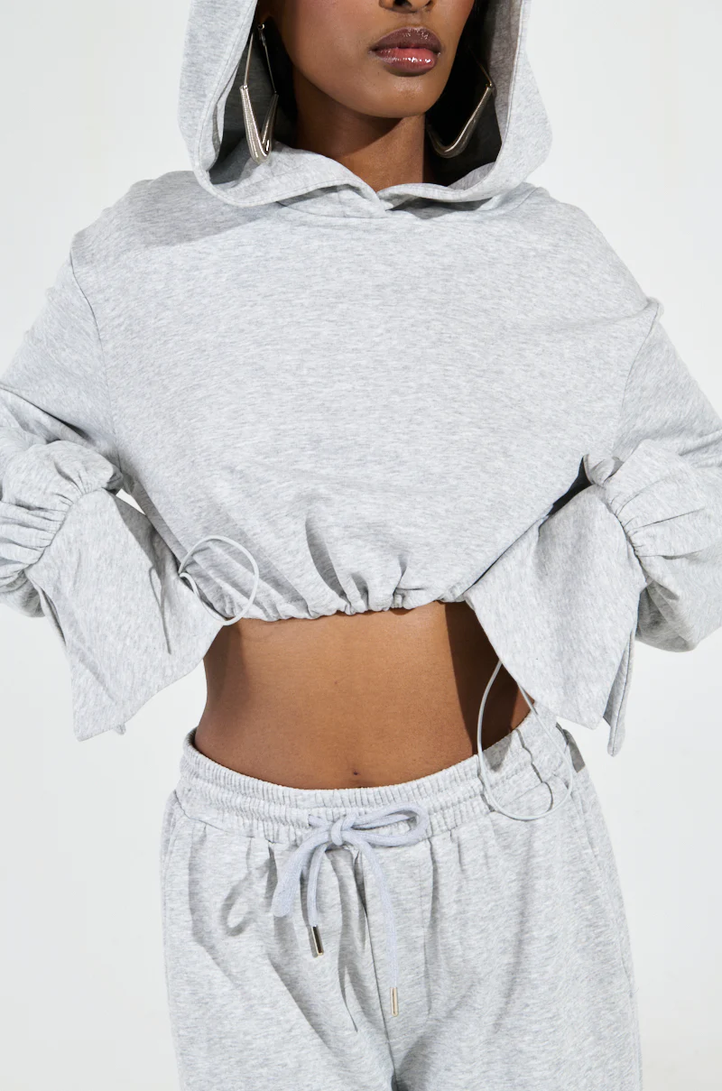 A CALM FLEX PULL OVER SWEATSHIRT IN HEATHER GREY - Image 10