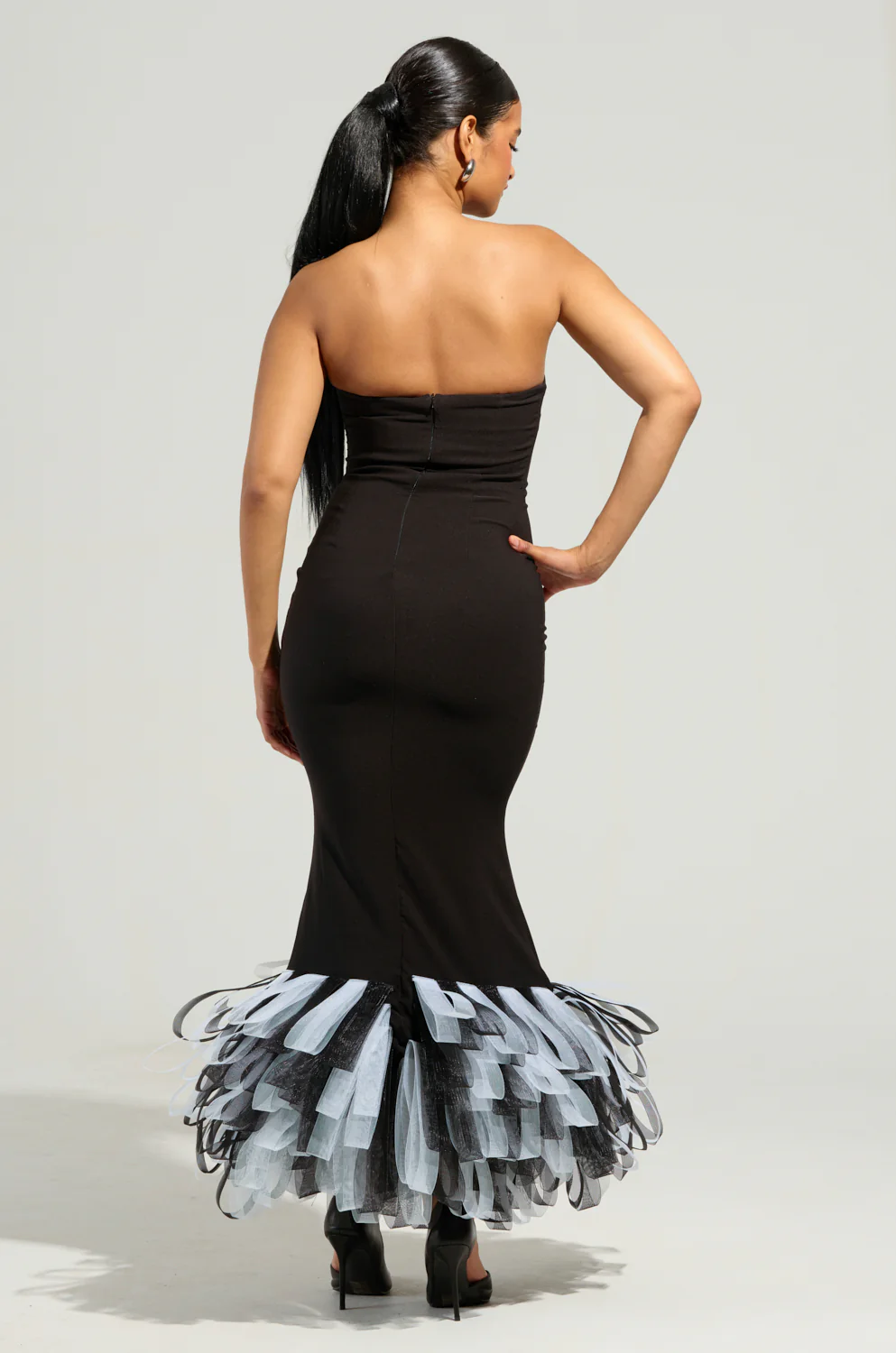 A TOAST TO ME KNIT MAXI DRESS - Image 4