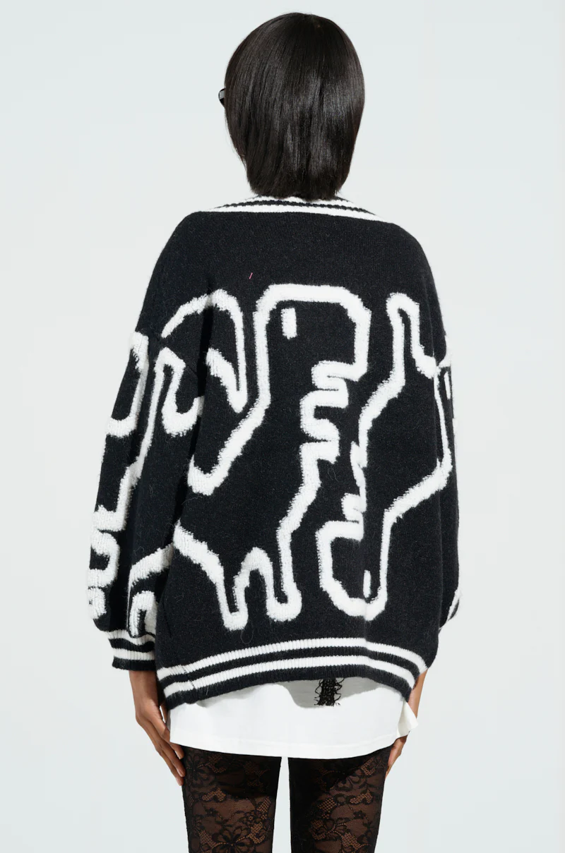 ABSTRACT LOVER OVERSIZED CARDIGAN IN BLACK WHITE