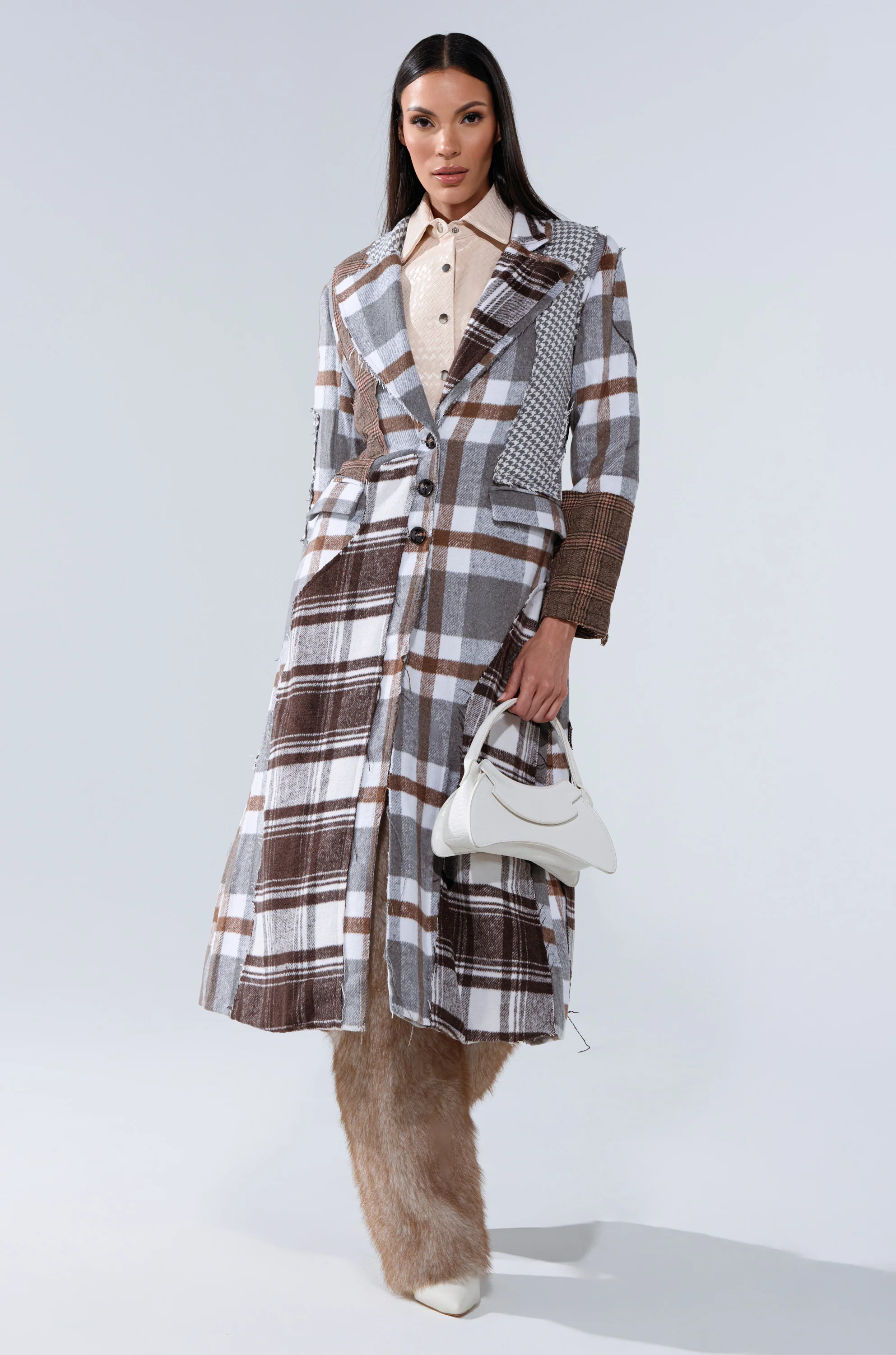 MIXED PLAID NOT FEELINGS PATCHWORK TRENCH - Image 4