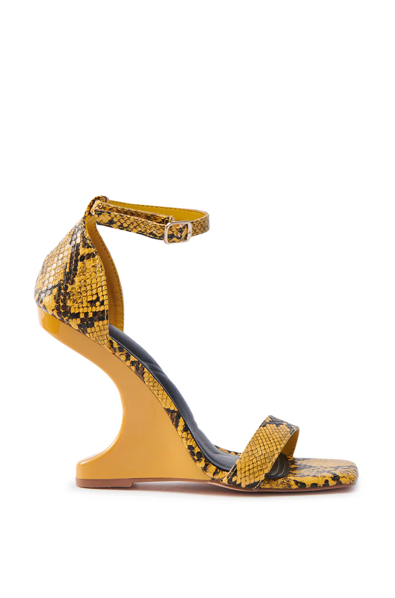 AKIRA AALTO YELLOW SNAKE SANDAL - Image 3