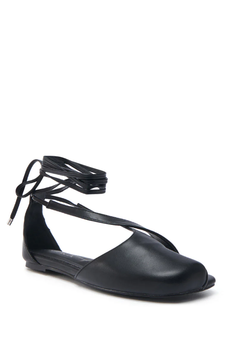AKIRA AULORA BLACK FLAT SANDAL WITH PEEP TOE - Image 4