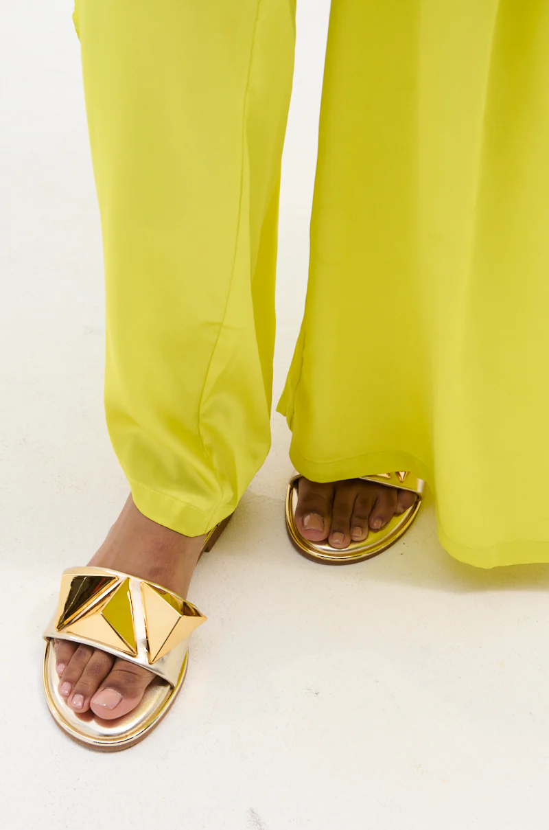 AKIRA BENNO GOLD FLAT SANDAL - Image 7