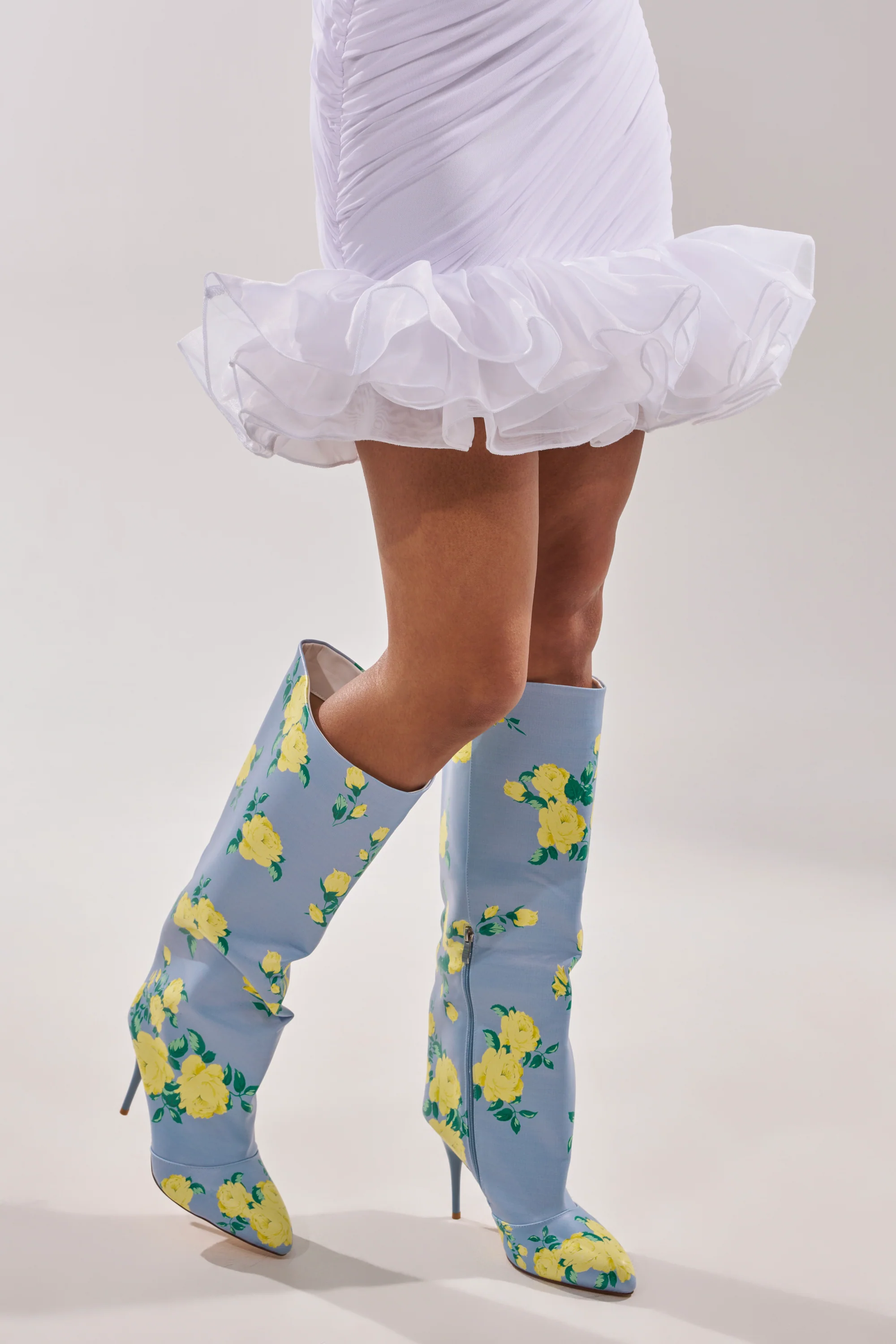 AKIRA GOLD GARLAND BLUE FLORAL BOOT