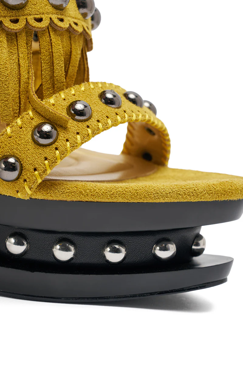 AKIRA GOLD MAROVA MUSTARD NOVELTY PLATFORM FRINGE EMBELLISHED SANDAL - Image 7