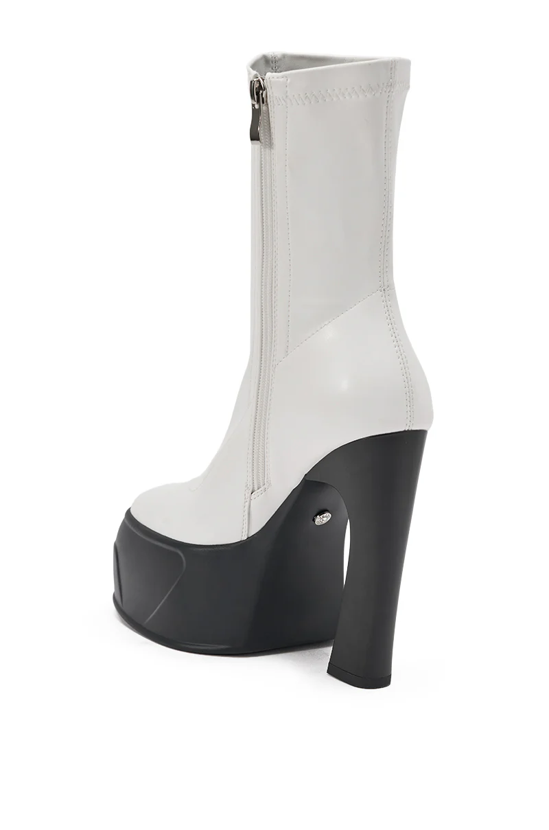 AKIRA GOLD OBSIDIAN WHITE CHUNKY PLATFORM BOOTIE - Image 7