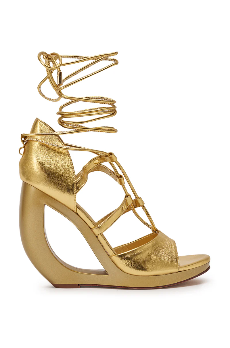 AKIRA GOLD RACHNA GOLD WEDGE OPEN TOE SANDAL - Image 4