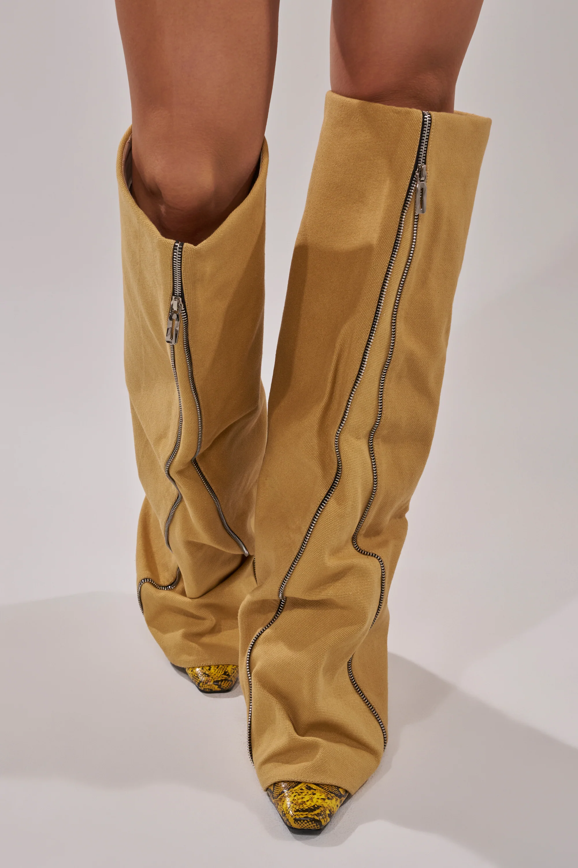 AKIRA GOLD RASHAWN KHAKI AND SNAKE BOOT - Image 2