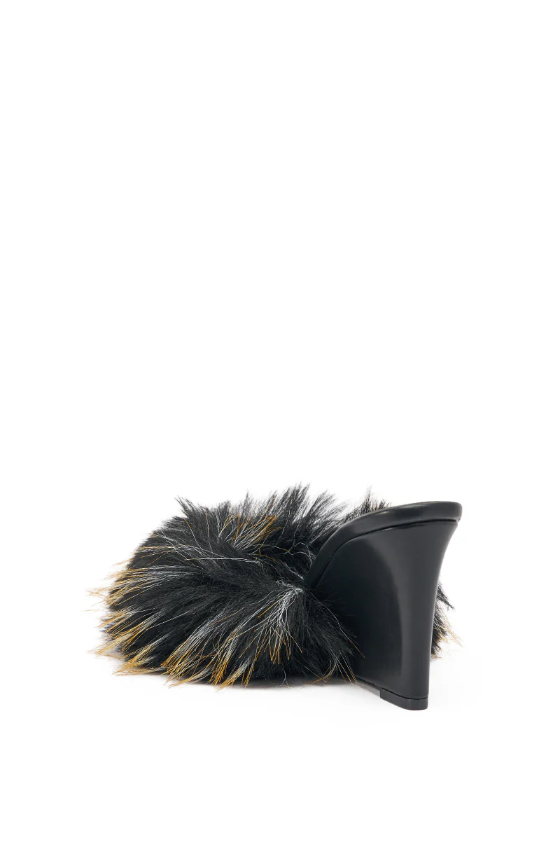 AKIRA GOLD RASHIDA NAVY MULTI WEDGE FUR SANDAL - Image 6