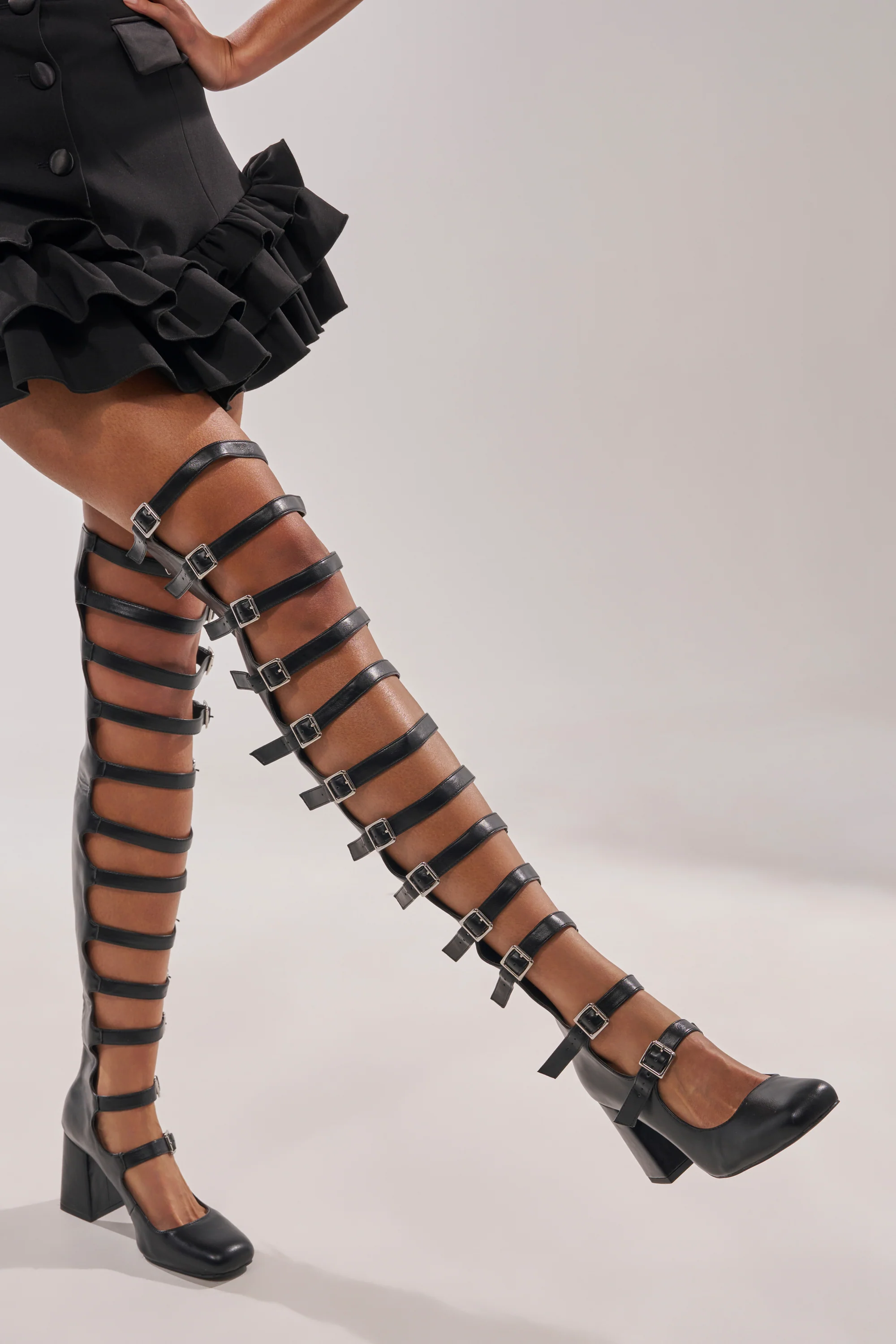 AKIRA GOLD YVETTE BLACK OVER THE KNEE MARY JANE BOOT - Image 4