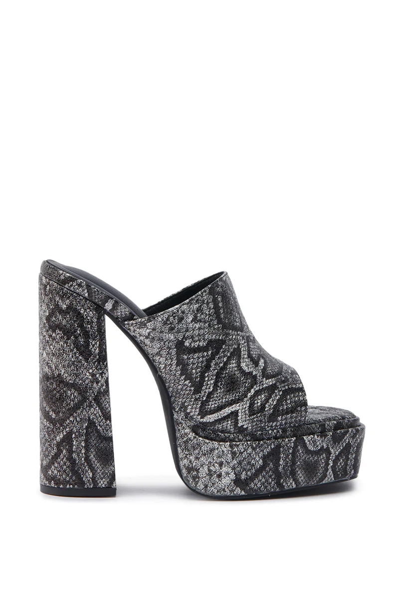 AKIRA LAMONT SNAKE SANDAL CHUNKY PLATFORM - Image 3