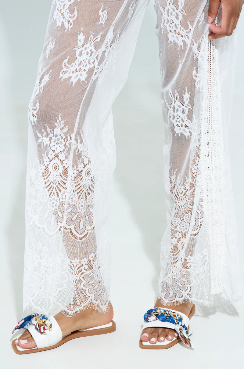 AKIRA LORCAN WHITE SANDAL - Image 3