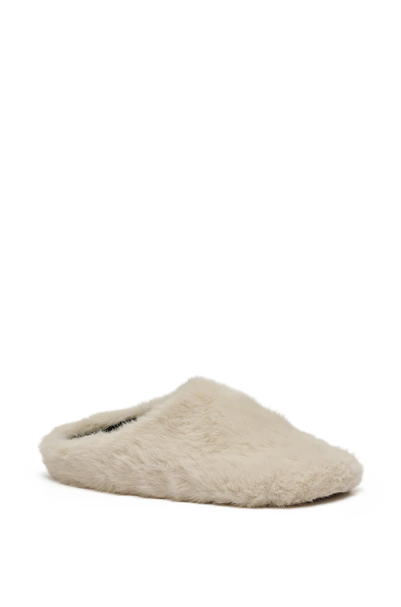 AKIRA RHYS IVORY FUZZY FLAT - Image 6