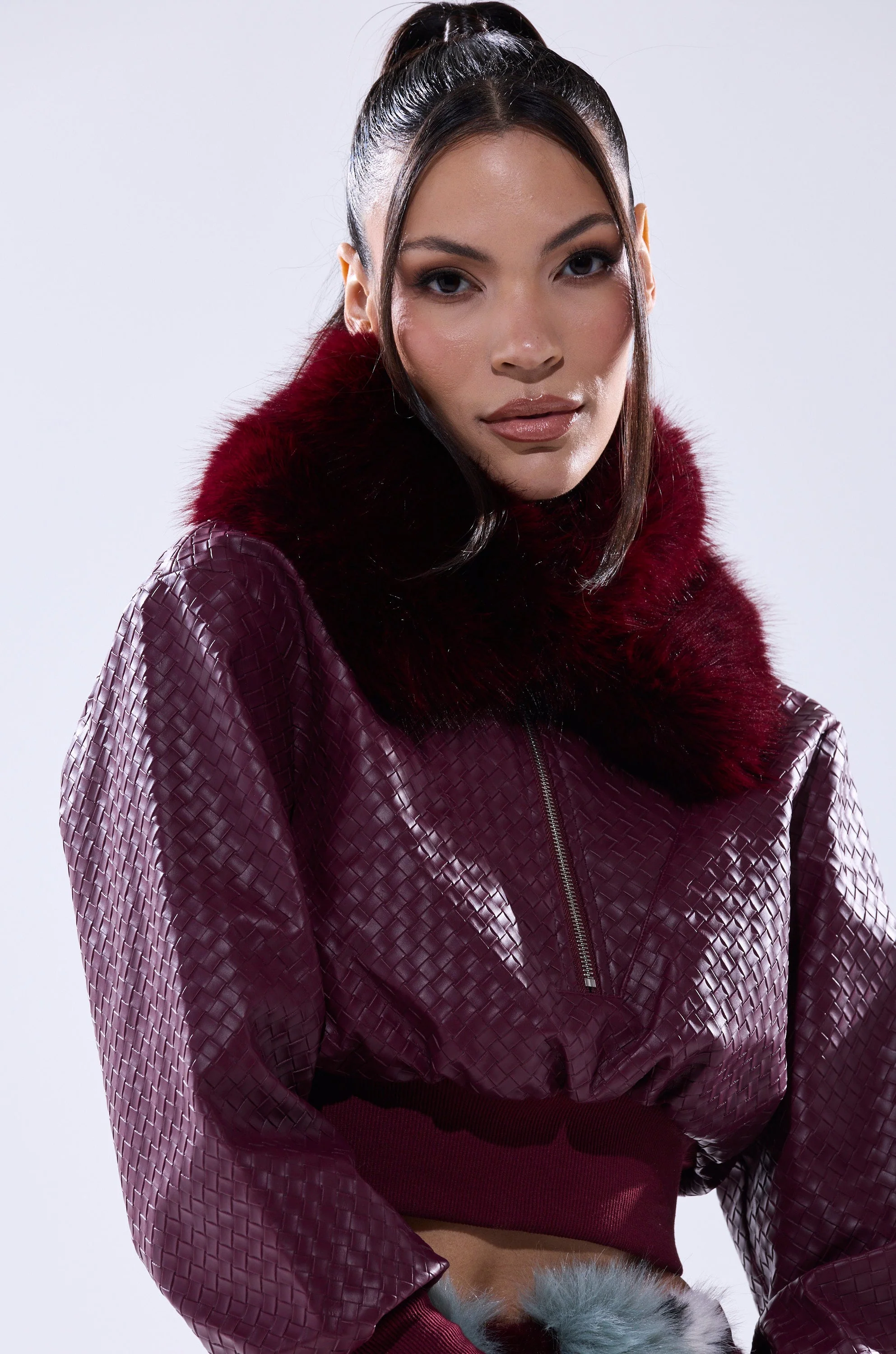 ALAIA FAUX FUR COLLAR - Image 4