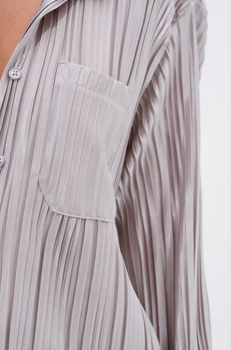 ALIA SLINKY BUTTON DOWN - Image 9