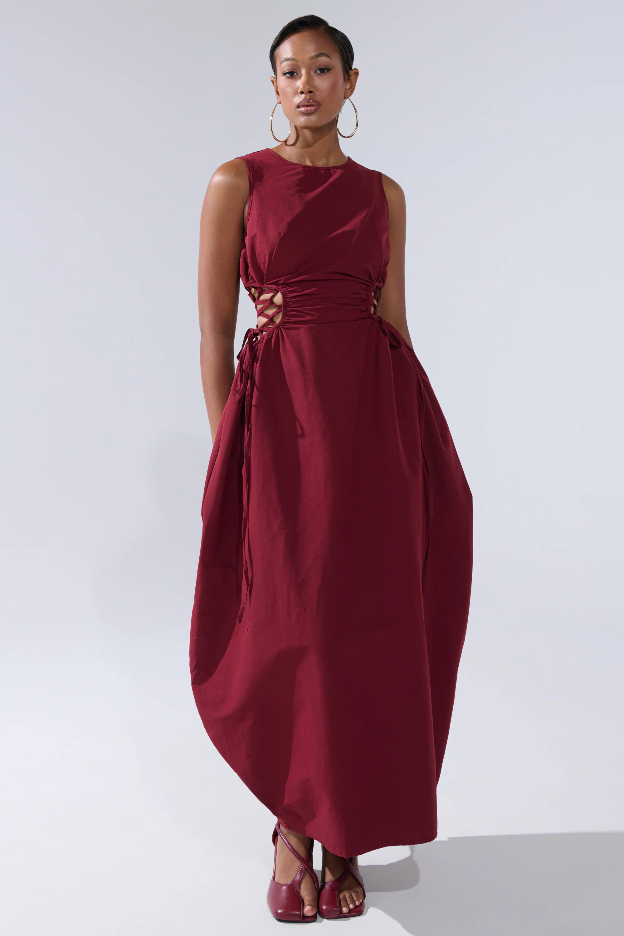 ALINA LACE UP DETAIL MAXI DRESS IN BURGUNDY - Image 7