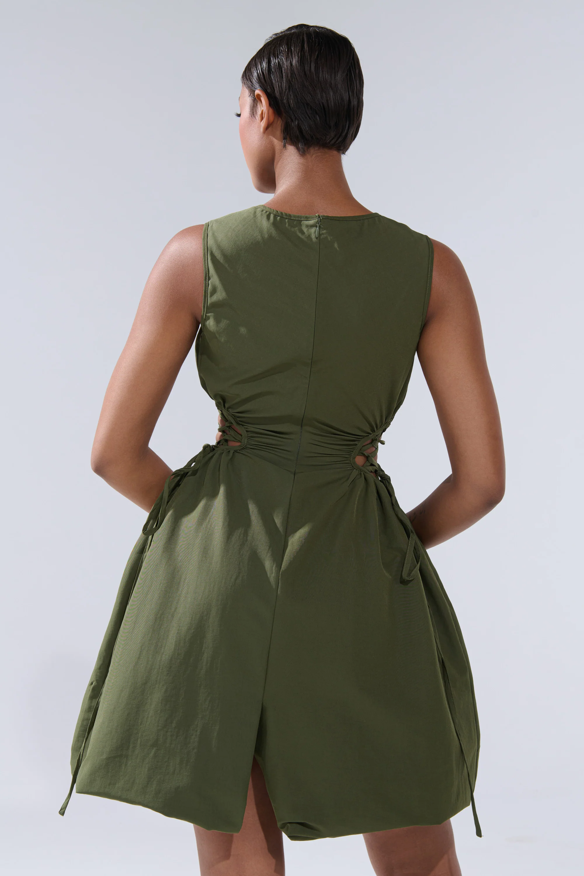 ALINA LACE UP DETAIL MAXI DRESS IN OLIVE - Image 4