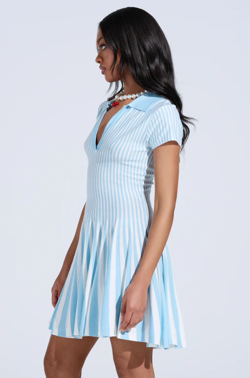 ALINA PLEATED KNIT FIT AND FLARE MINI DRESS IN BLUE - Image 5