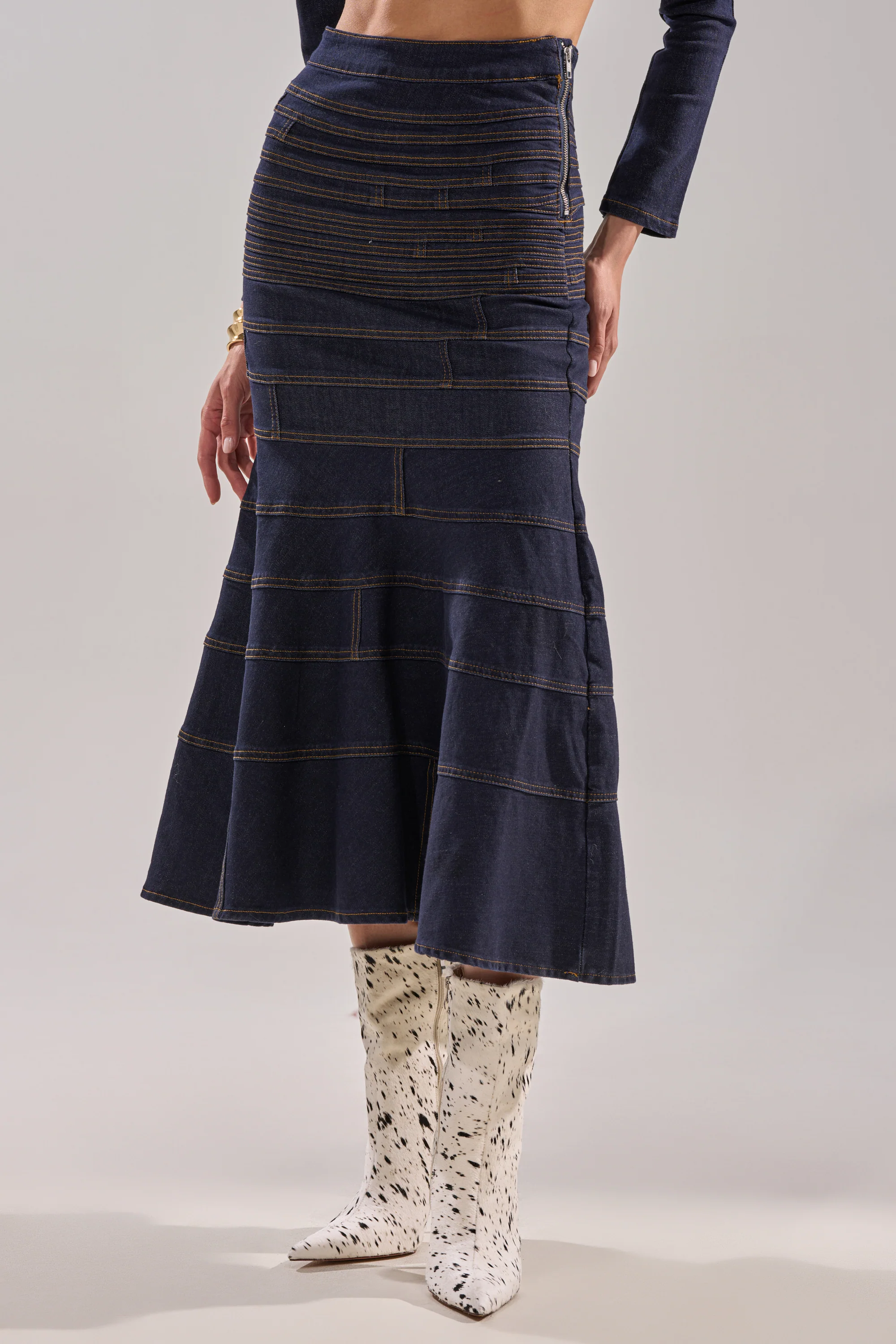 ALL ABOUT THAT DENIM MAXI SKIRT - Image 2