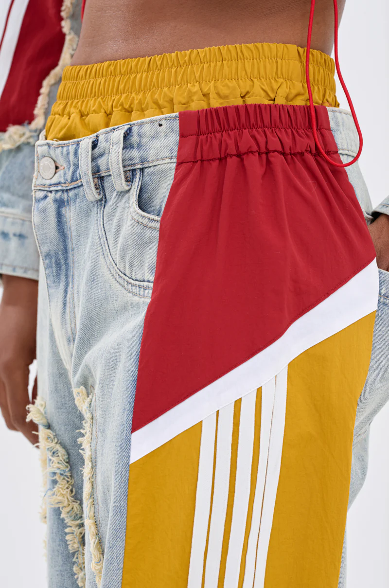 ALL AROUND THE WORLD AGAIN RELAXED FIT DENIM - Image 9