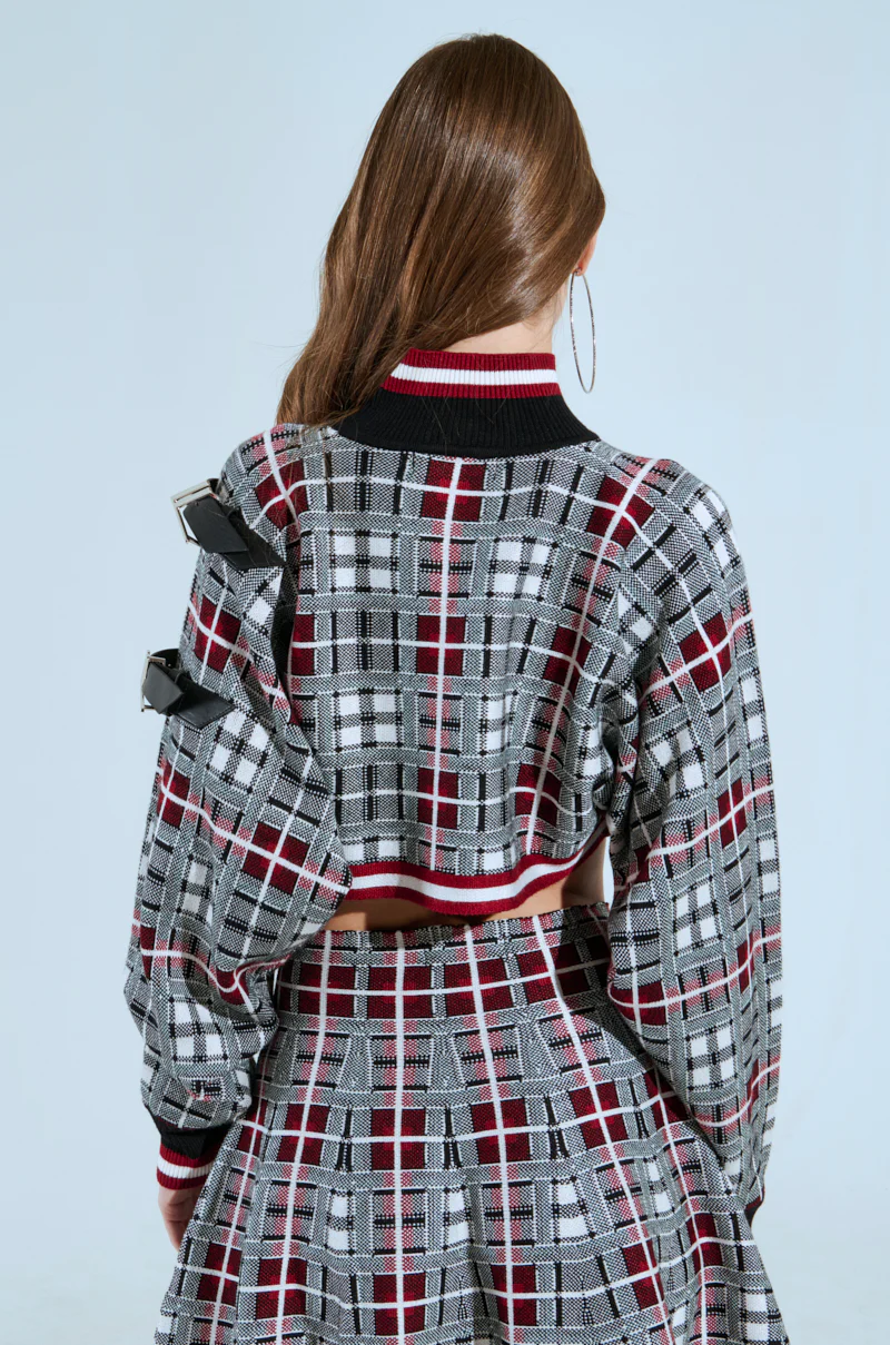 ALL EYES ON ME MOCK NECK BUCKLE SLEEVE DETAIL SWEATER - Image 3
