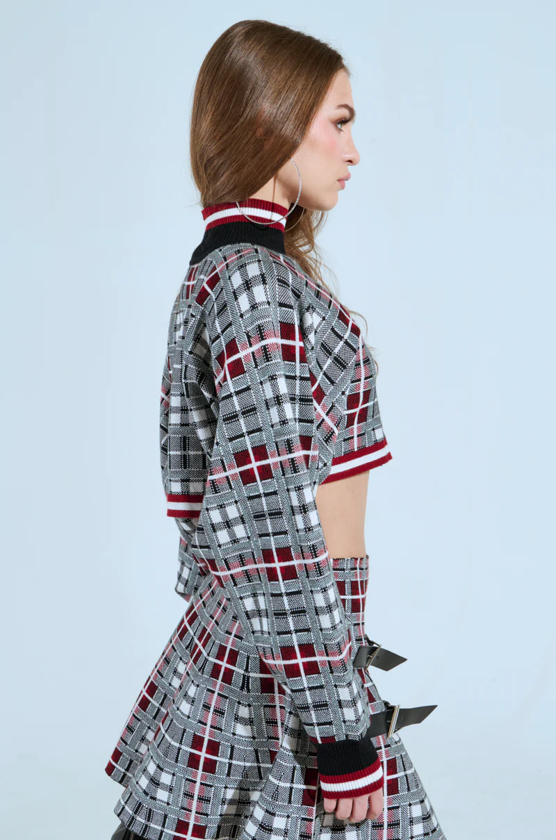 ALL EYES ON ME MOCK NECK BUCKLE SLEEVE DETAIL SWEATER - Image 4