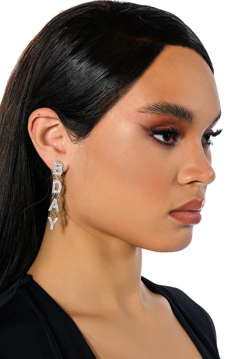 ALL EYES ON ME RHINESTONE DROP EARRINGS - Image 6