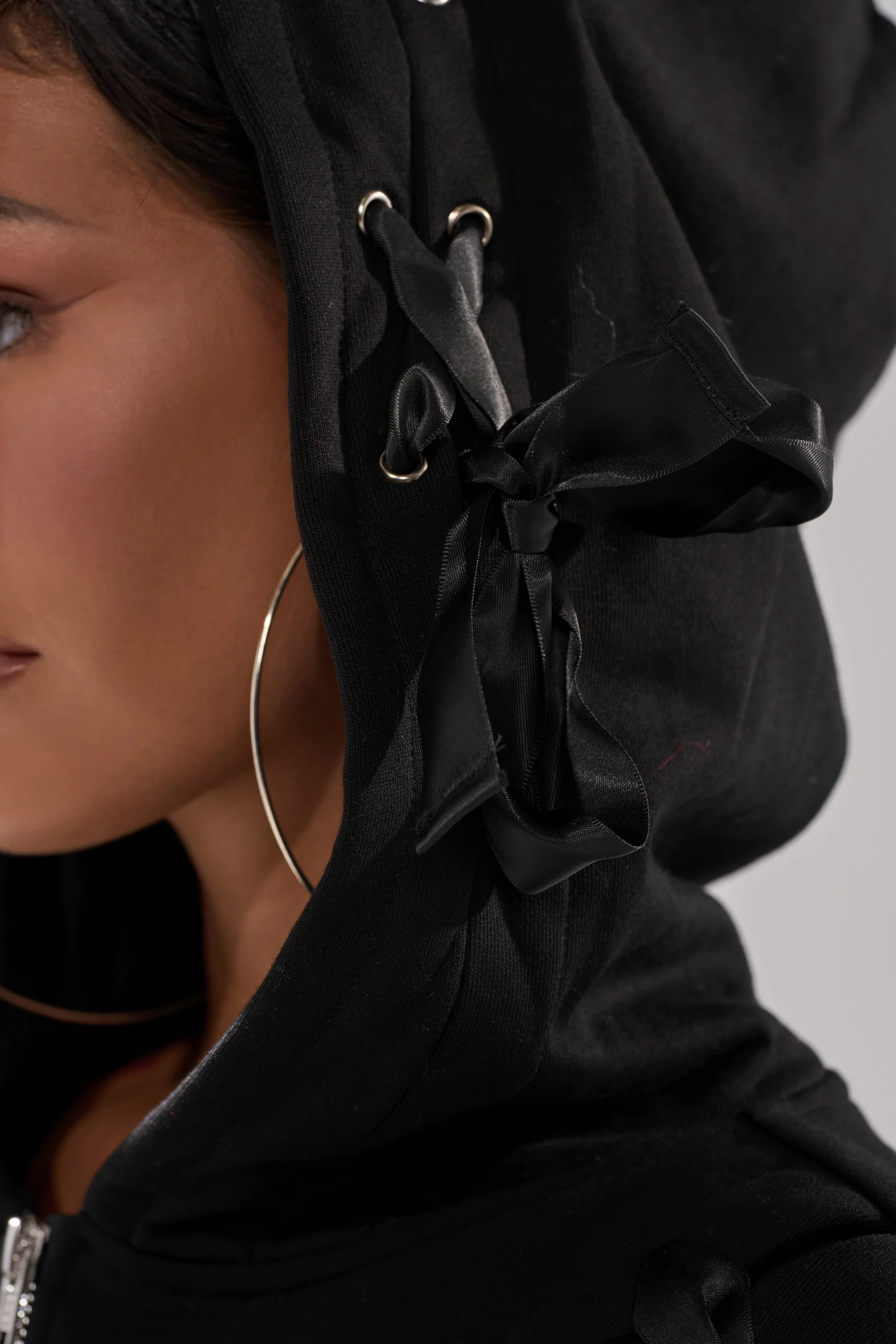 ALL LACED UP HOODIE - Image 12