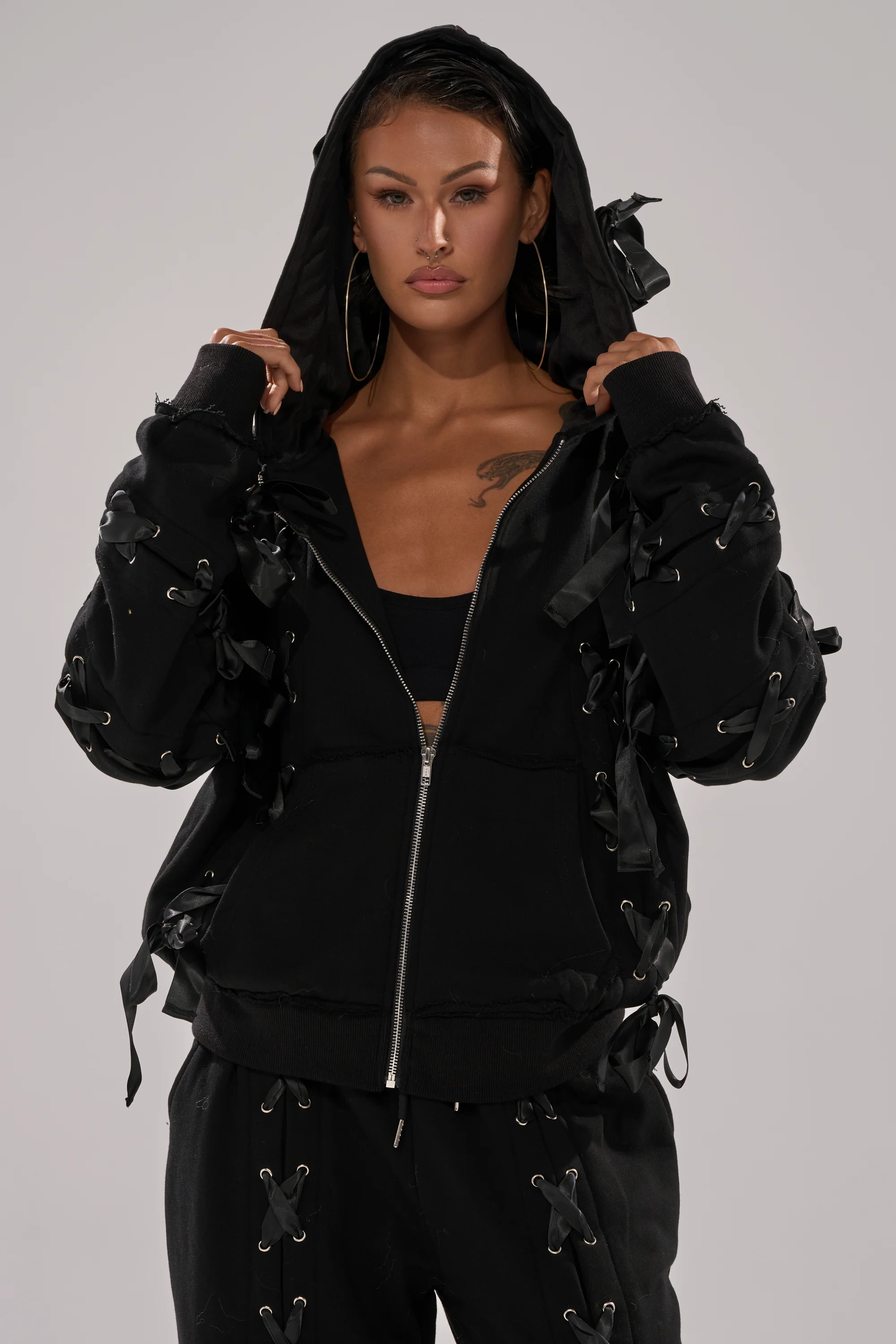ALL LACED UP HOODIE - Image 3