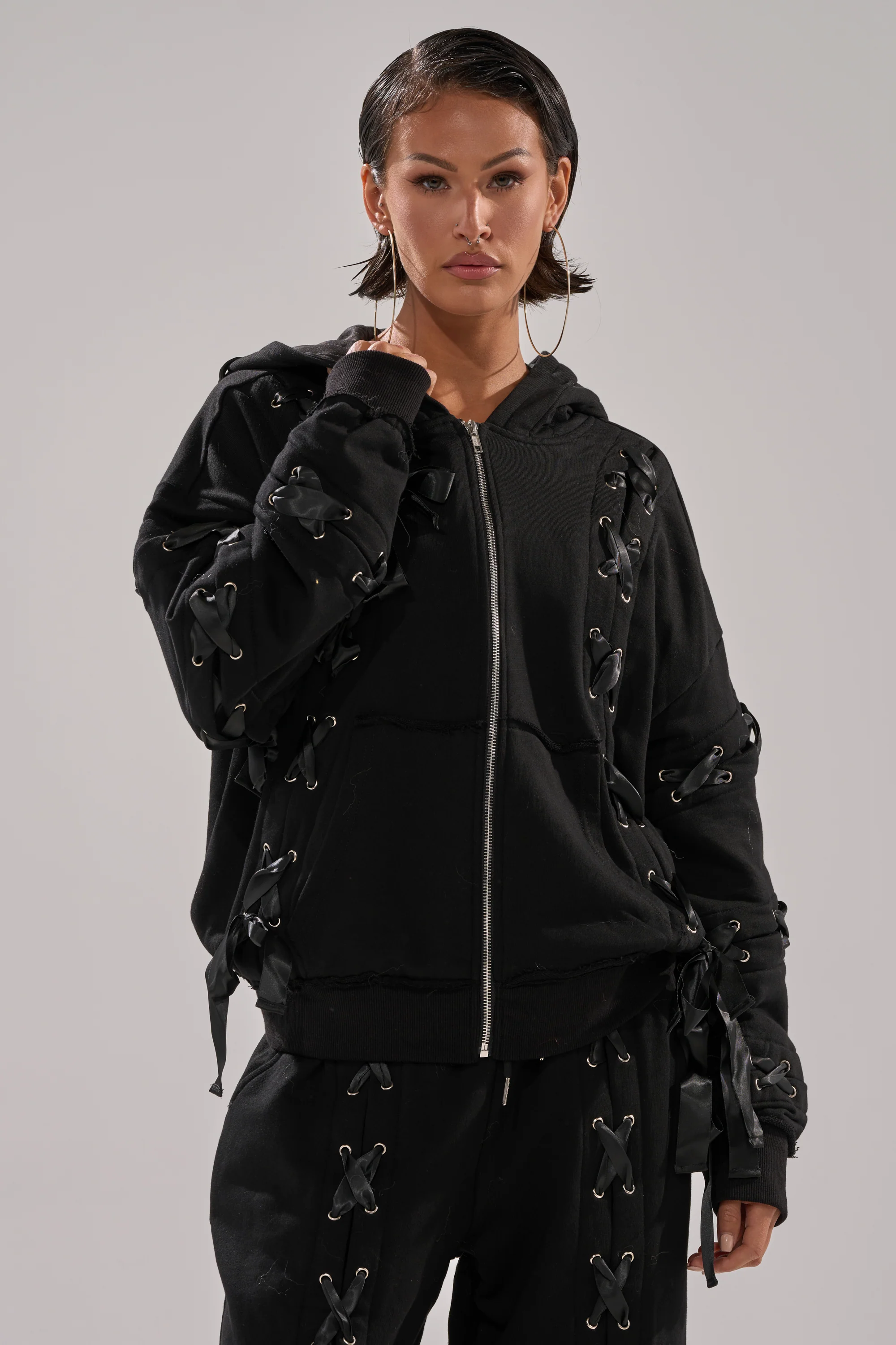 ALL LACED UP HOODIE - Image 4