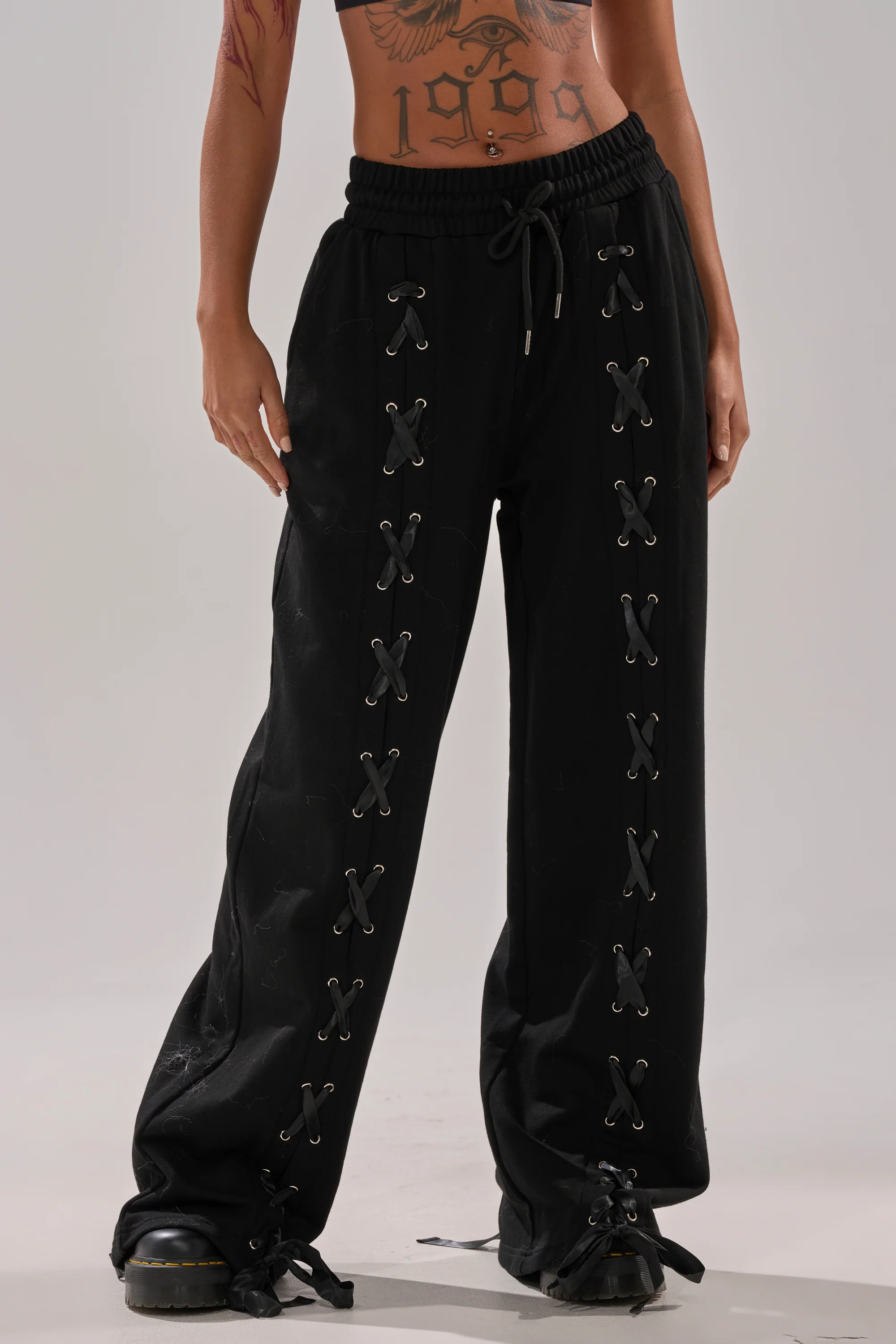 ALL LACED UP STRAIGHT-LEG SWEATPANTS - Image 2