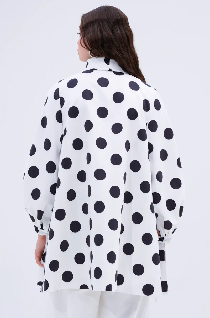 AMALIA TIE NECK TRENCH IN POLKA DOT - Image 4