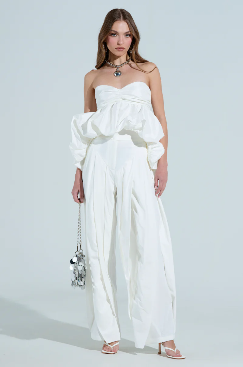 AMBER WIDE LEG PLEATED TROUSER PANT IN WHITE