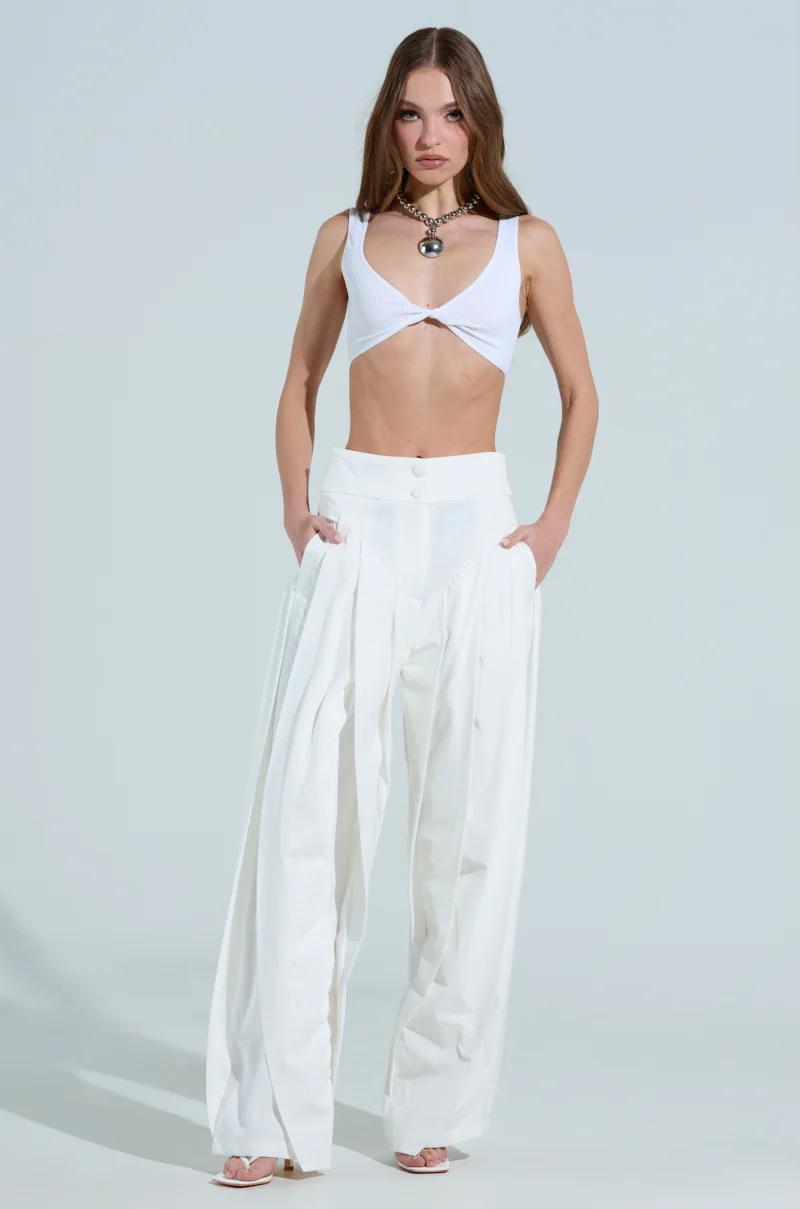 AMBER WIDE LEG PLEATED TROUSER PANT IN WHITE - Image 7