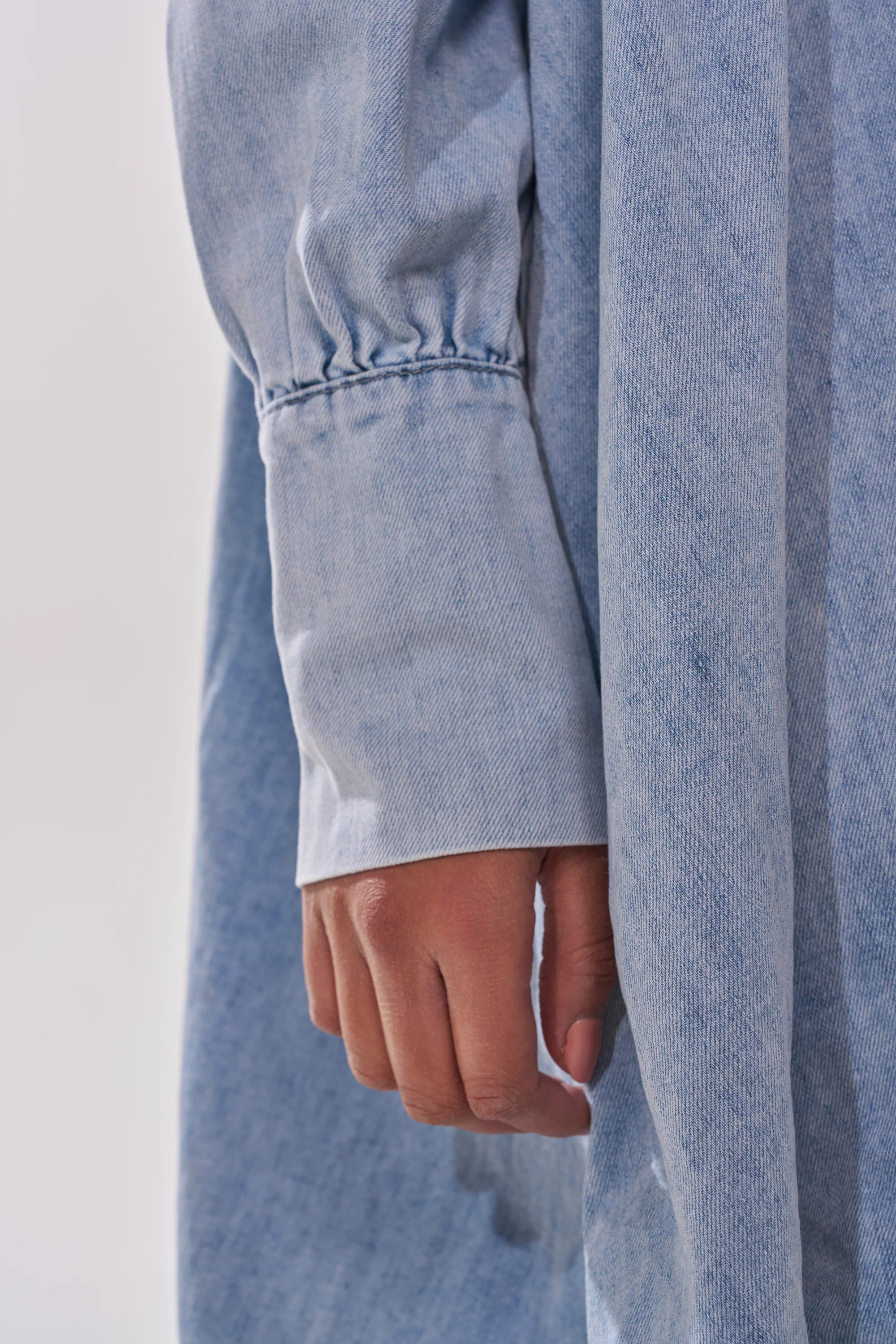 AMELIA DENIM HIGH-LOW DRESS - Image 10