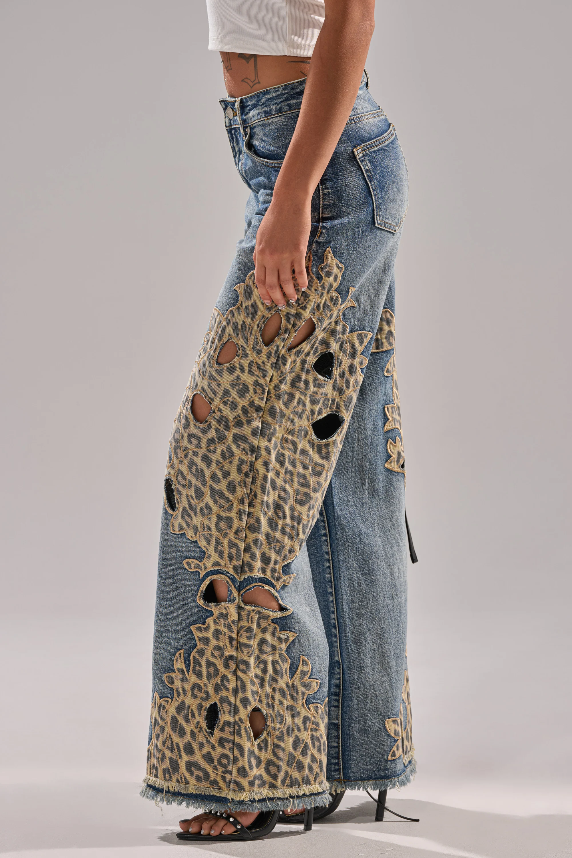 AMIGAS CHEETAH PRINT WIDE LEG PANT - Image 4