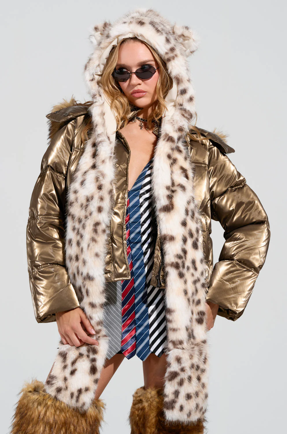 ANIME DREAMIN FAUX FUR HOOD - Image 3