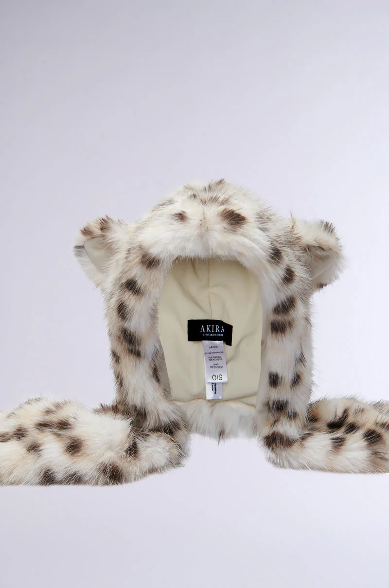 ANIME DREAMIN FAUX FUR HOOD - Image 8