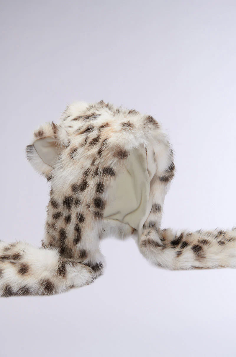 ANIME DREAMIN FAUX FUR HOOD - Image 9