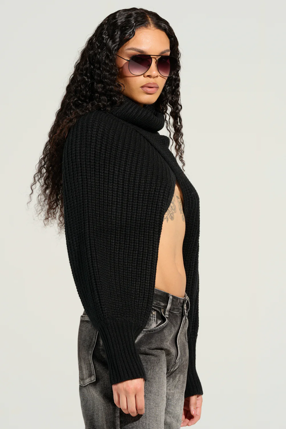 ANNETTA CROPPED LONG SLEEVE CHUNKY KNIT SWEATER - Image 2