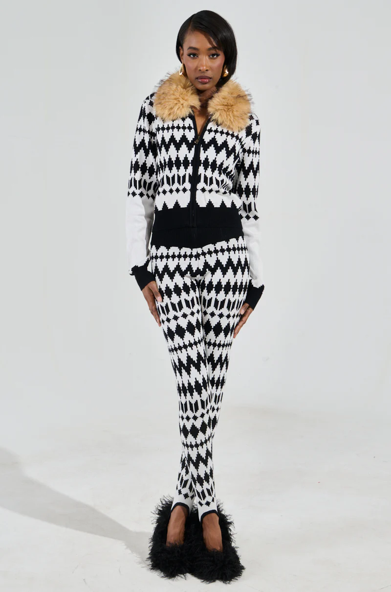 APRES SKI BADDIE FUR TRIM ZIP UP SWEATER - Image 7