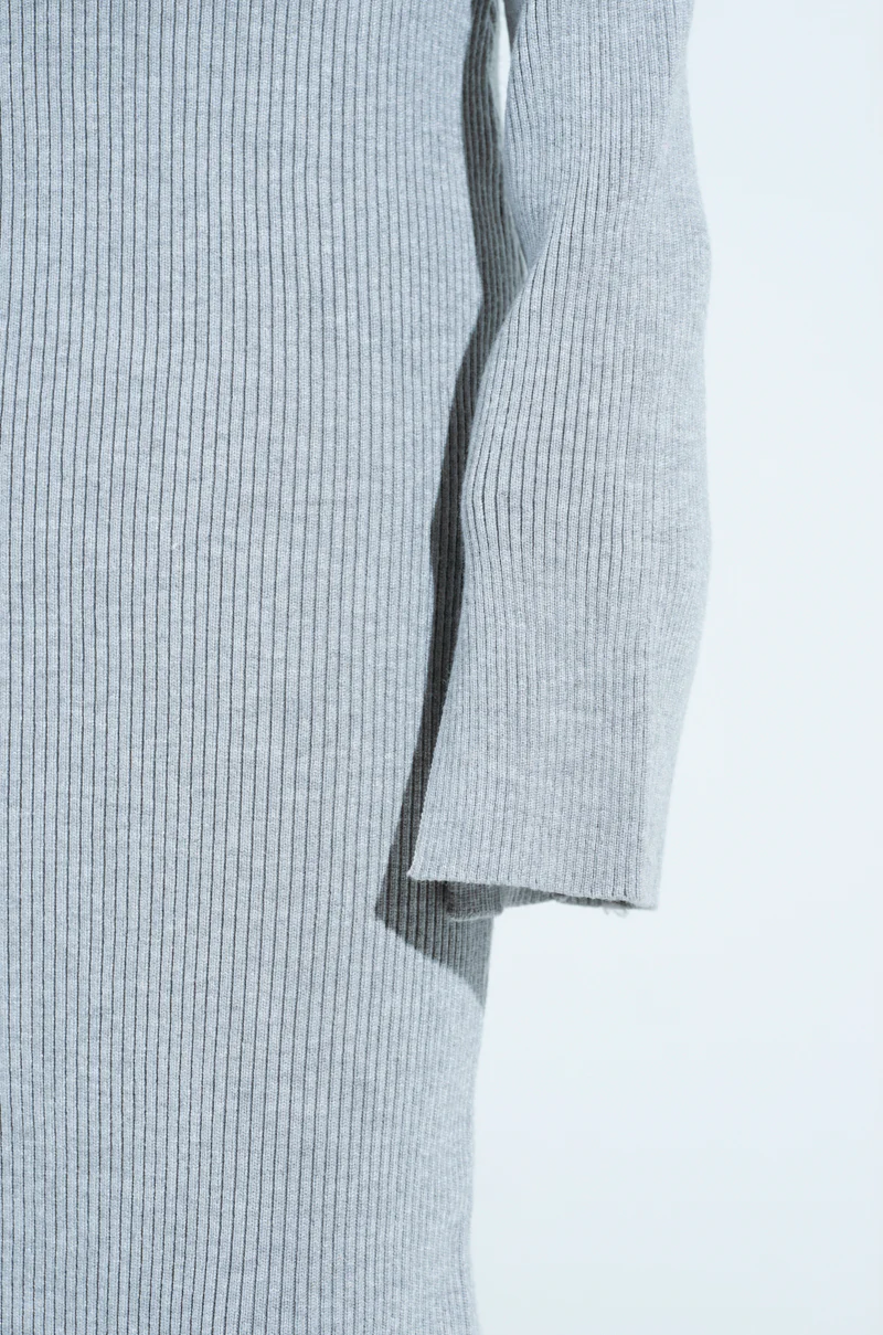 APRES SKI OFF THE SHOULDER KNIT MAXI DRESS - Image 5