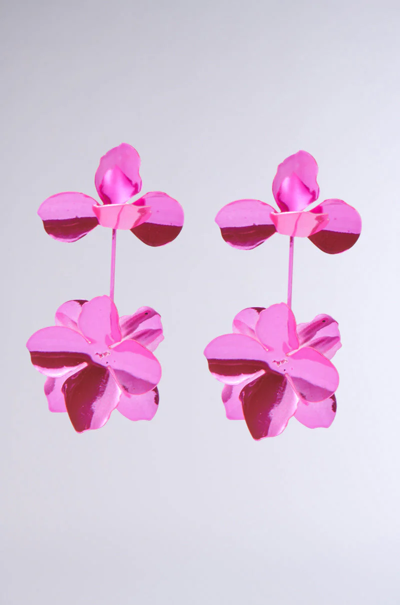 ASH FLOWER EARRING - Image 2