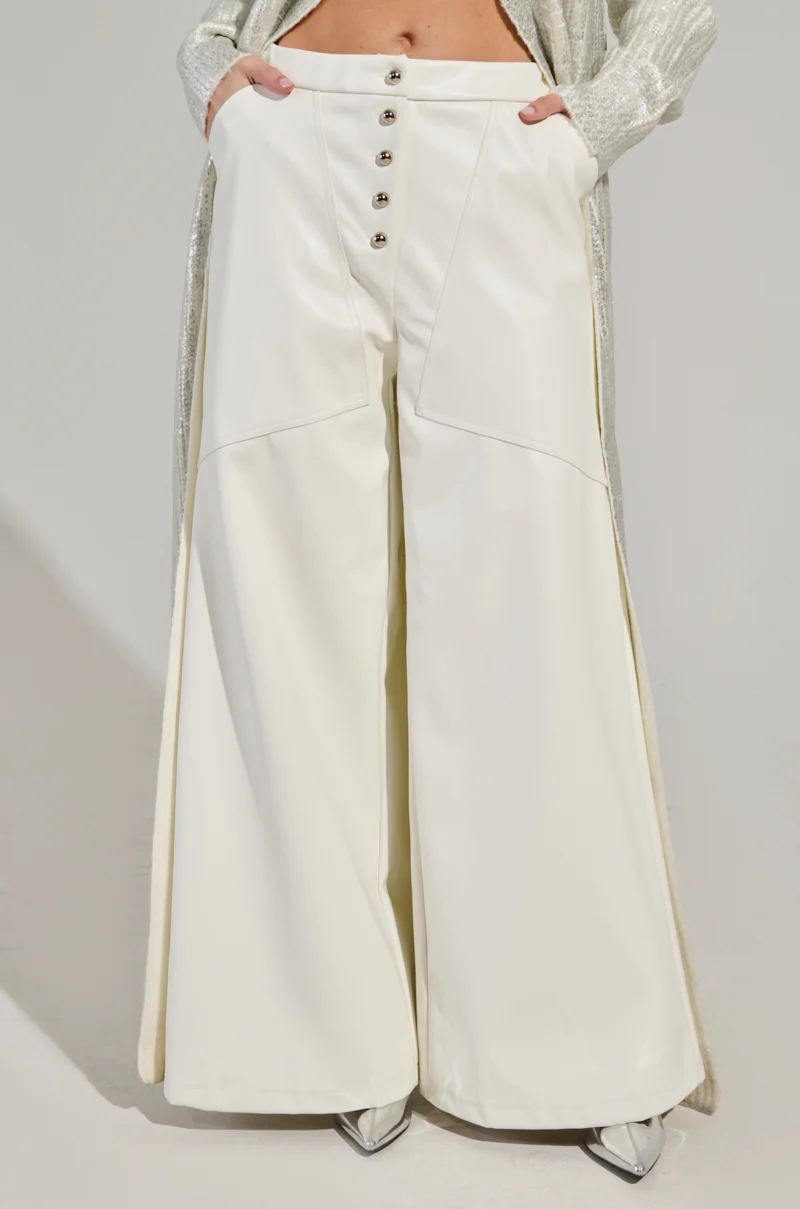 ASHLYN FAUX LEATHER PANT IN WHITE - Image 3