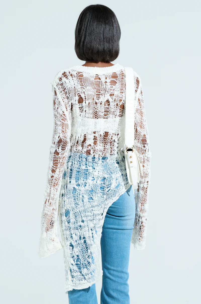 ASYMMETRICAL KNIT TOP IN IVORY - Image 5
