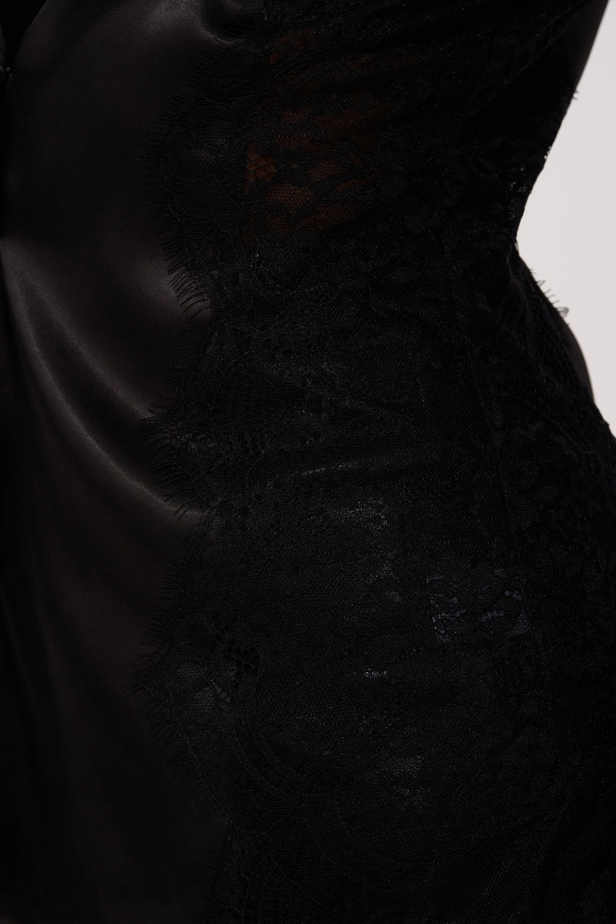 AU CONTRAIRE LACE SATIN BLAZER - Image 11