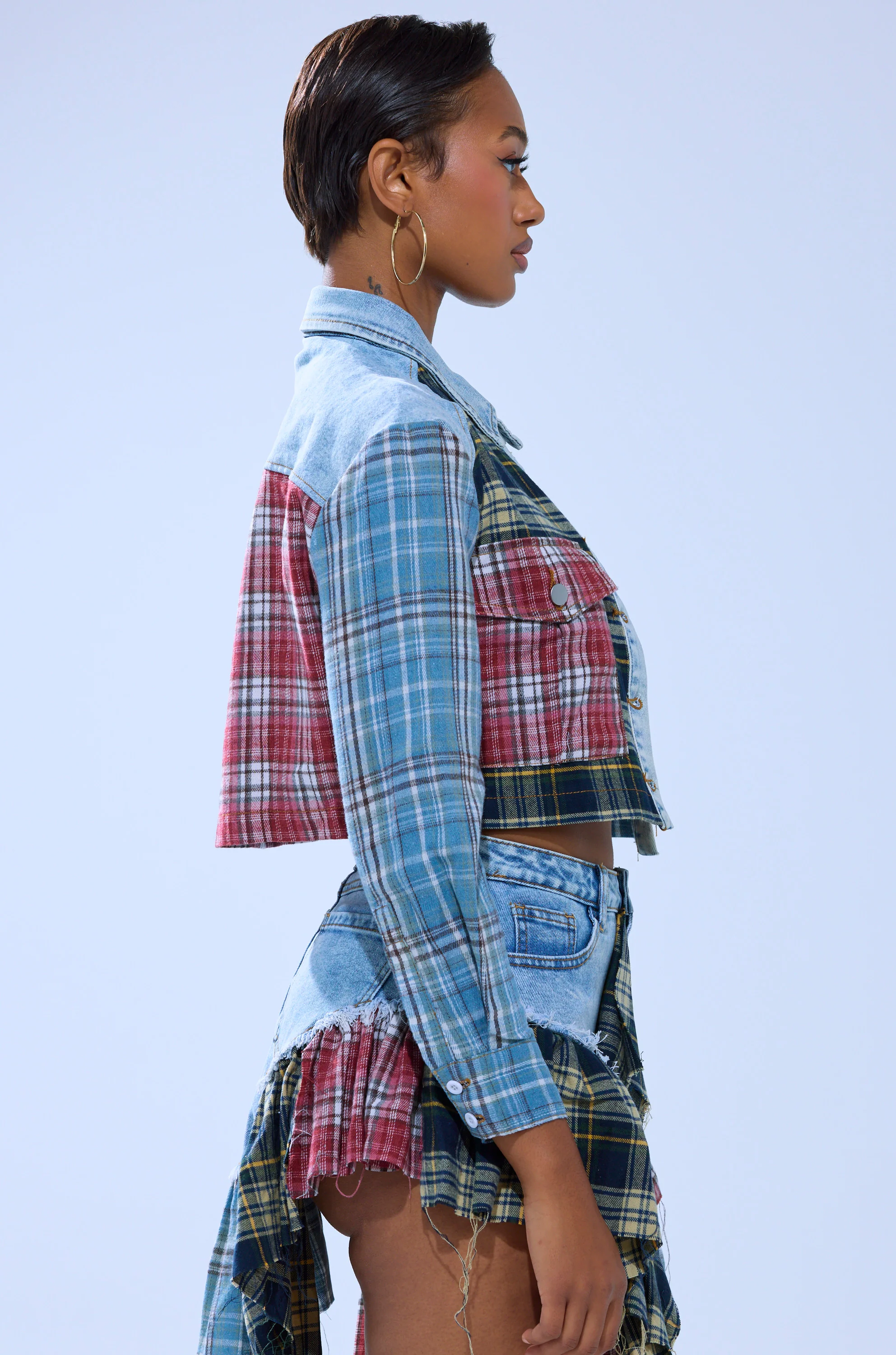 AUTUMN VIBES PLAID BUTTON DOWN - Image 4